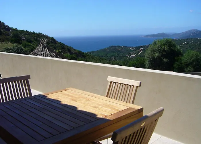Ξενοδοχείο με διαμερίσματα Bianca Casa